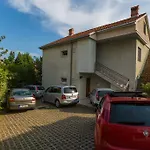 Ana * Crikvenica